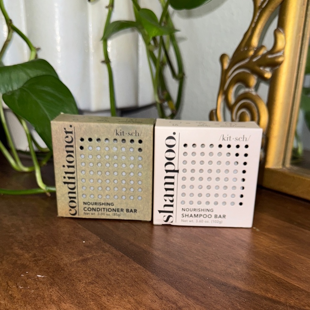 Kitsch Nourishing Shampoo and Conditioner Bars - White and Green